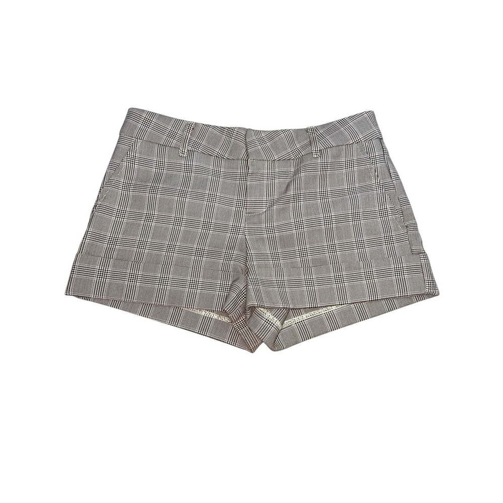 Rampage Beige Pleated Cuffed Shorts Womens Size 3 With Pockets